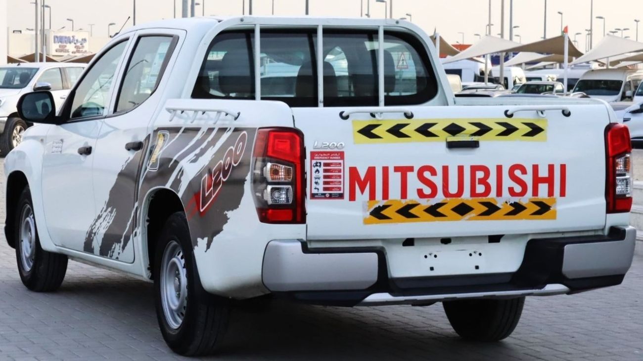 Mitsubishi L200 GL Mitsubishi L200 2021 GCC, in excellent condition, without accidents