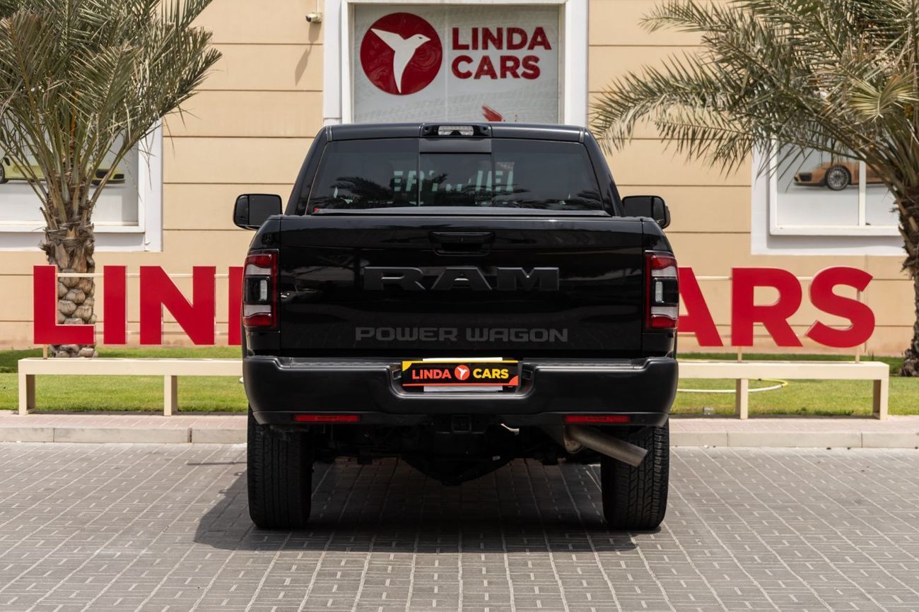 RAM 2500 Power Wagon 6.4L 4WD (5 Seater)