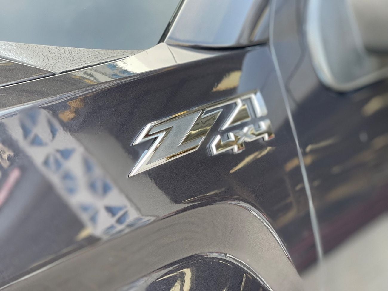 GMC Sierra 1500 SLE 5.3L Single Cab Utility V8 5.3L / 4x4 / GCC / LEATHER / REMOTE START / BIG RIMS / BIG SCREE