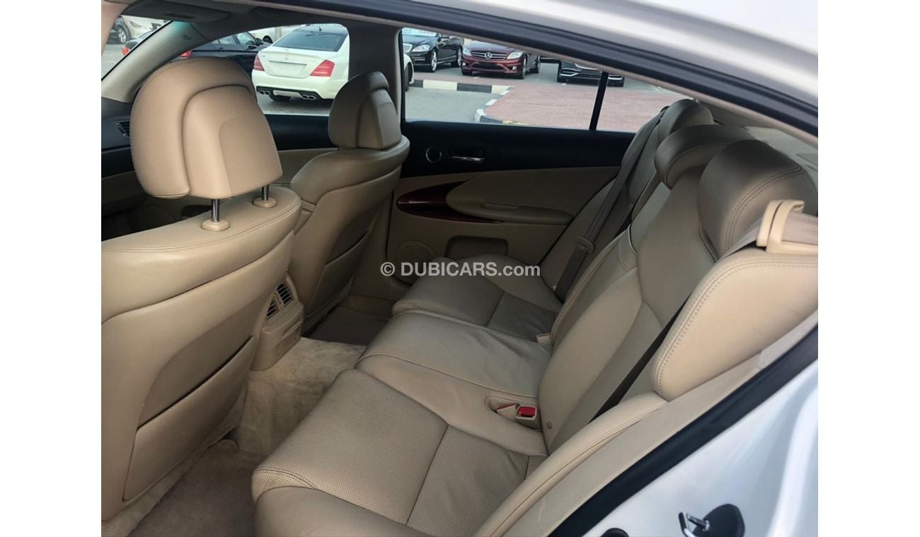 لكزس GS 350 لكزس GS350 موديل 2007 السياره حاله ممتازه من الداخل والخارج كلين تيتل بدون حوادث السياره بدون مشاكل