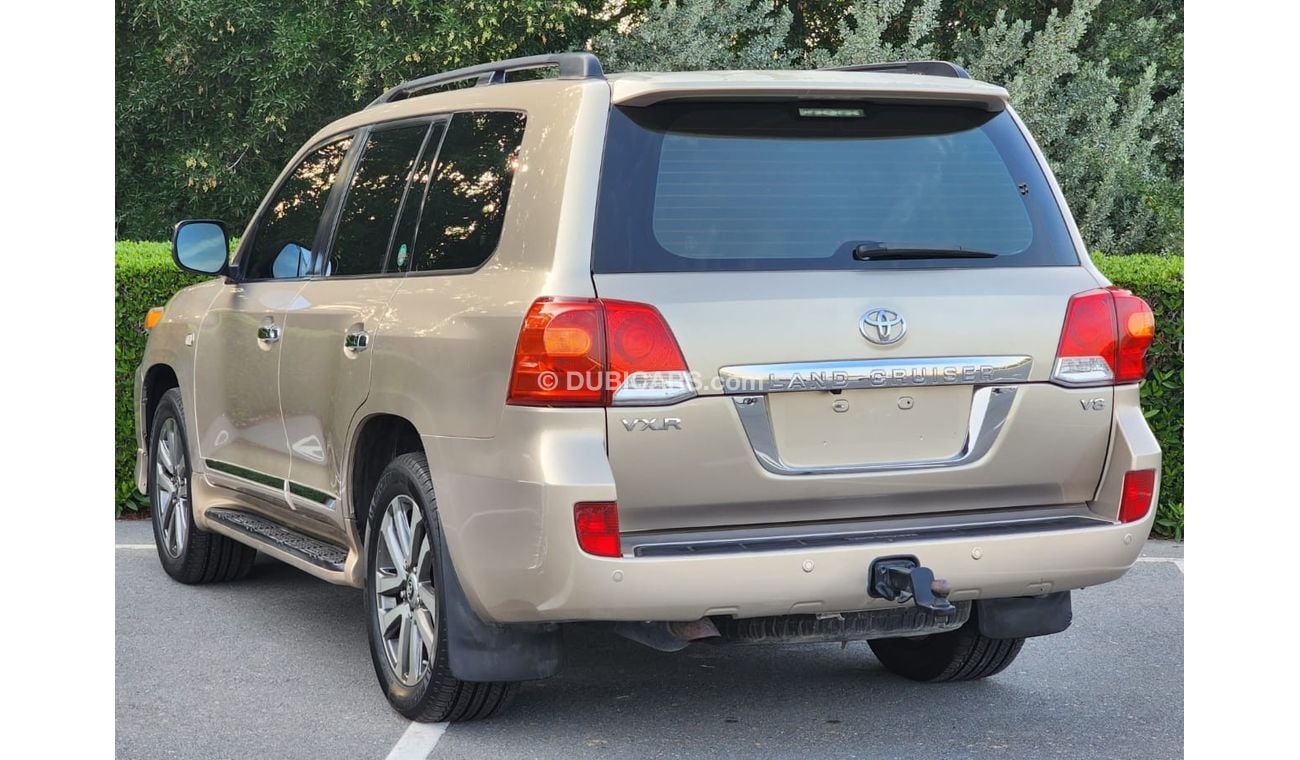 تويوتا لاند كروزر