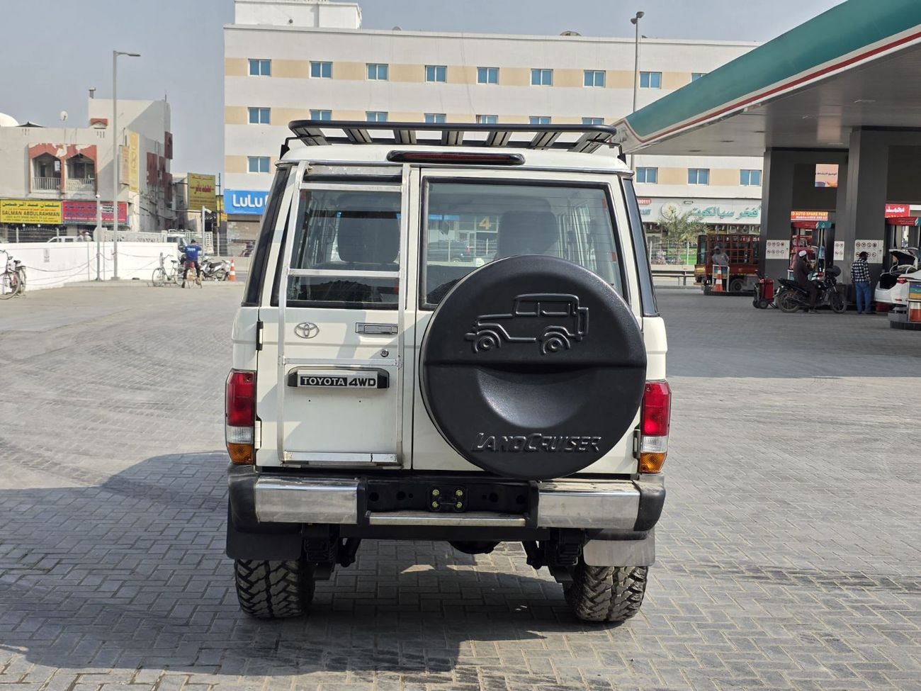 تويوتا لاند كروزر RIGHT HAND VEHICLE ONLY FOR EXPORT 4.5L 4WD MT