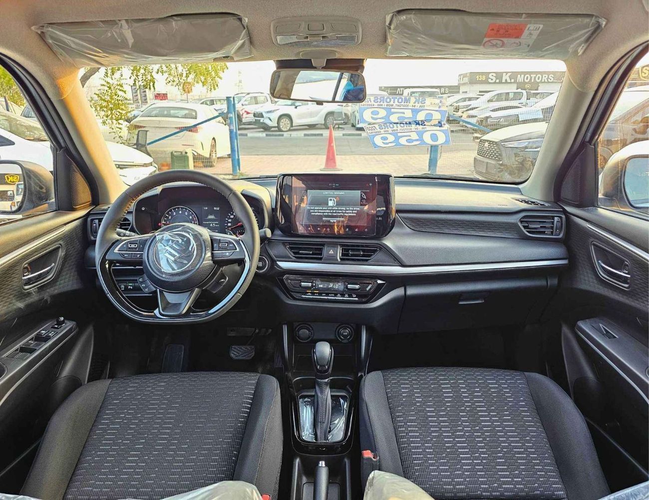 سوزوكي سويفت GLX / 1.2L V4 PETROL / RADAR / PUSH START / DVD CAMERA (CODE # GLXR)