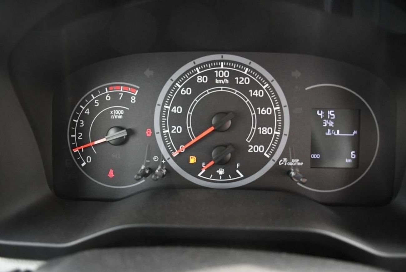 تويوتا هاياس HiAce 3.5L Manaul Petrol