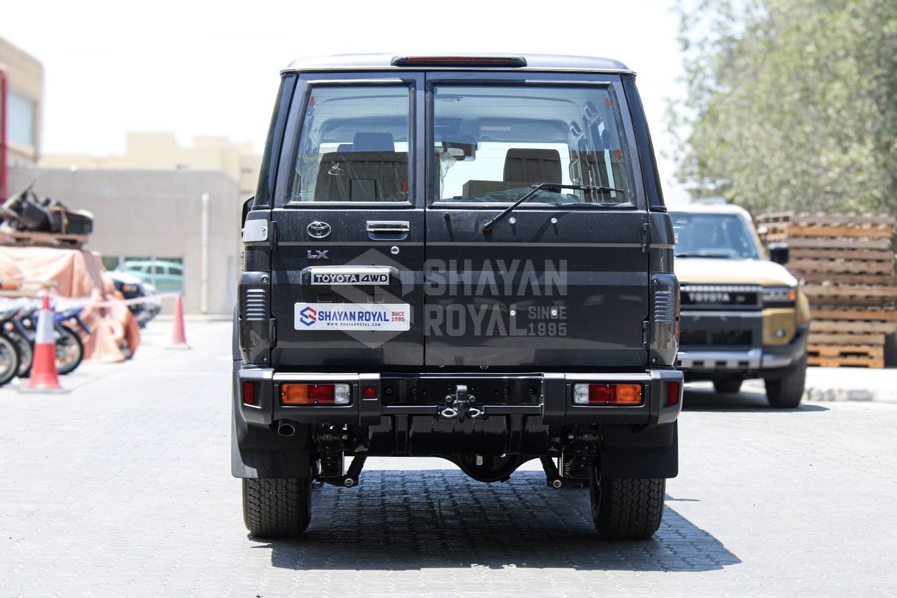 Toyota Land Cruiser 70 LHD LC76 2.8L T-DSL LX-Z1 4WD AT WITH COMPRESSOR 2025MY