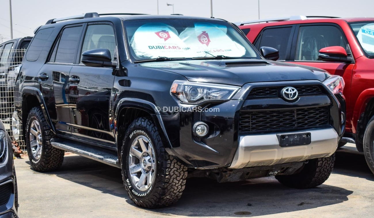 Used Toyota 4Runner 2015 for sale in Dubai - 328957