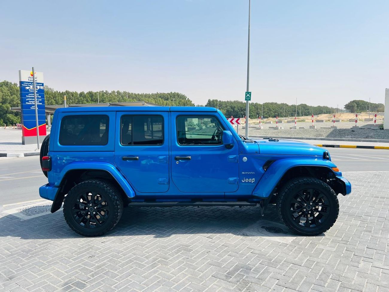 Jeep Wrangler SAHARA HUBRID