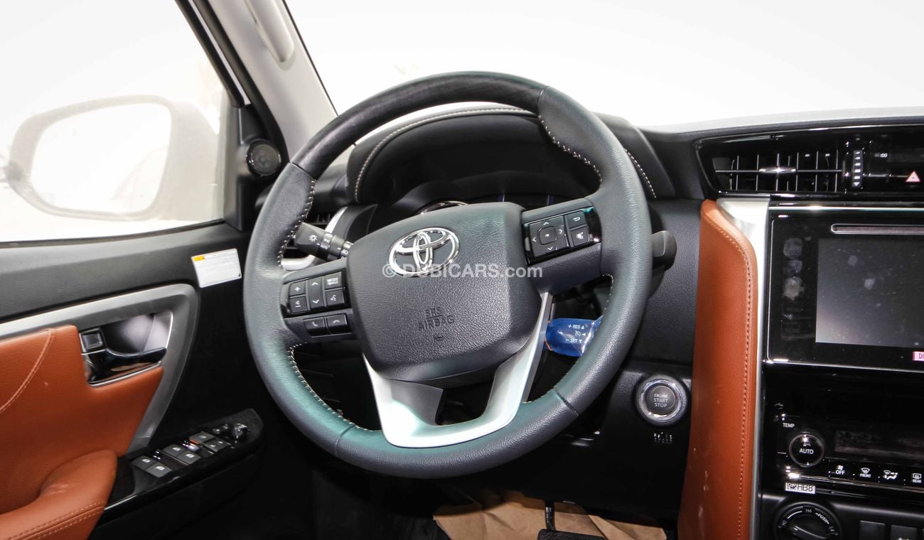 Toyota Fortuner VXR VXV6