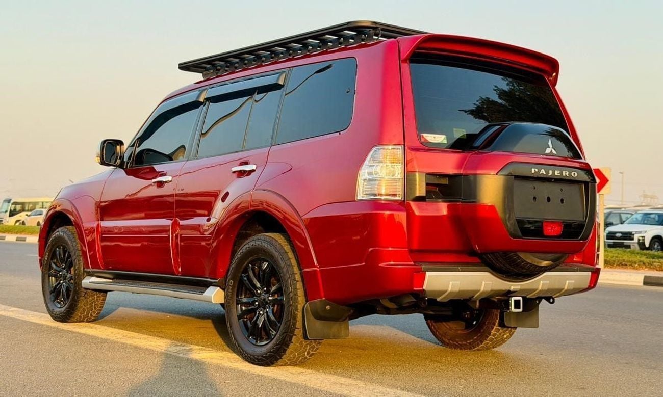 ميتسوبيشي باجيرو -