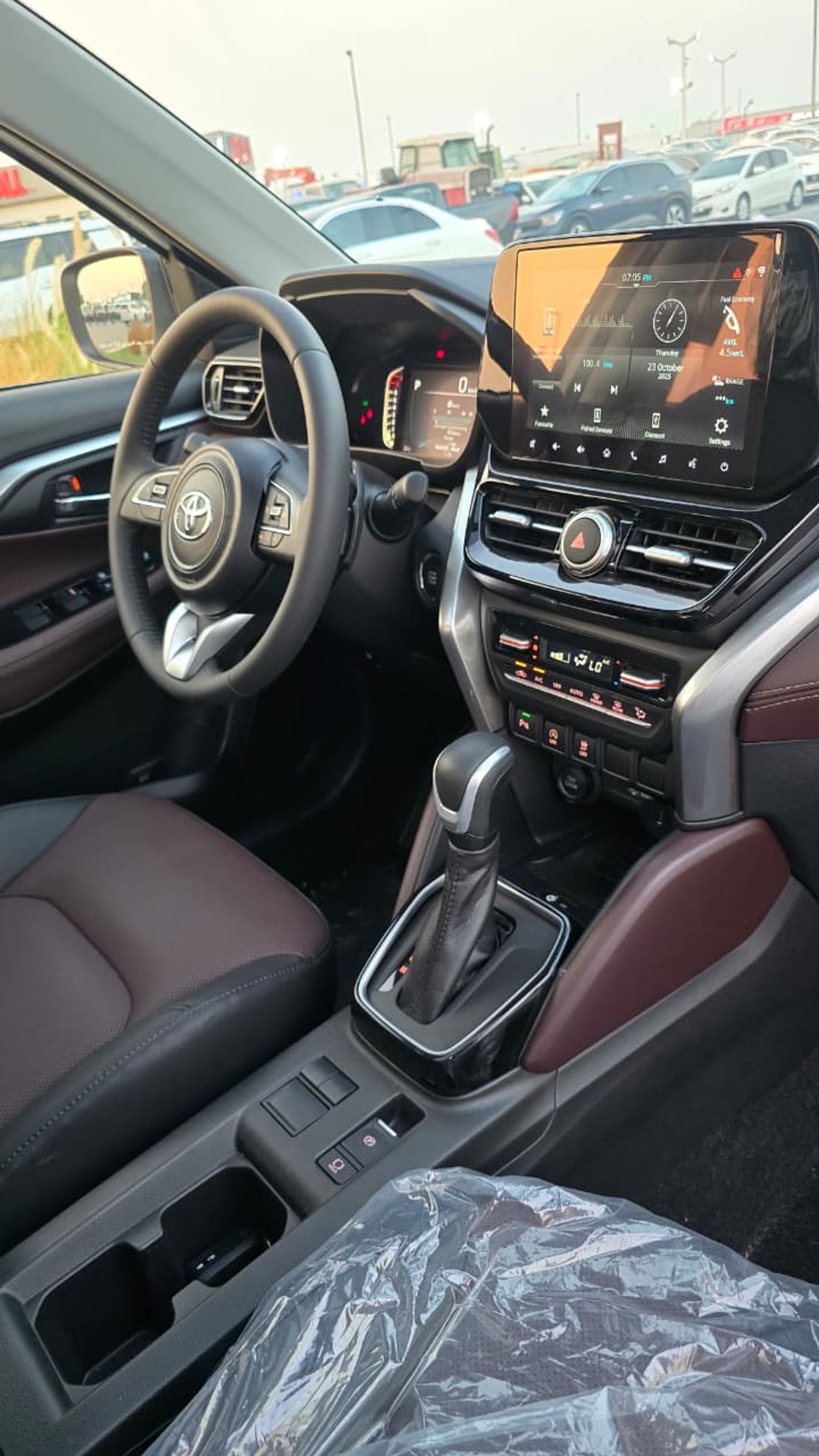 Toyota Urban Cruiser TOYOTA URBAN CRUISER YML 1.5L CUV FWD 5DOORS