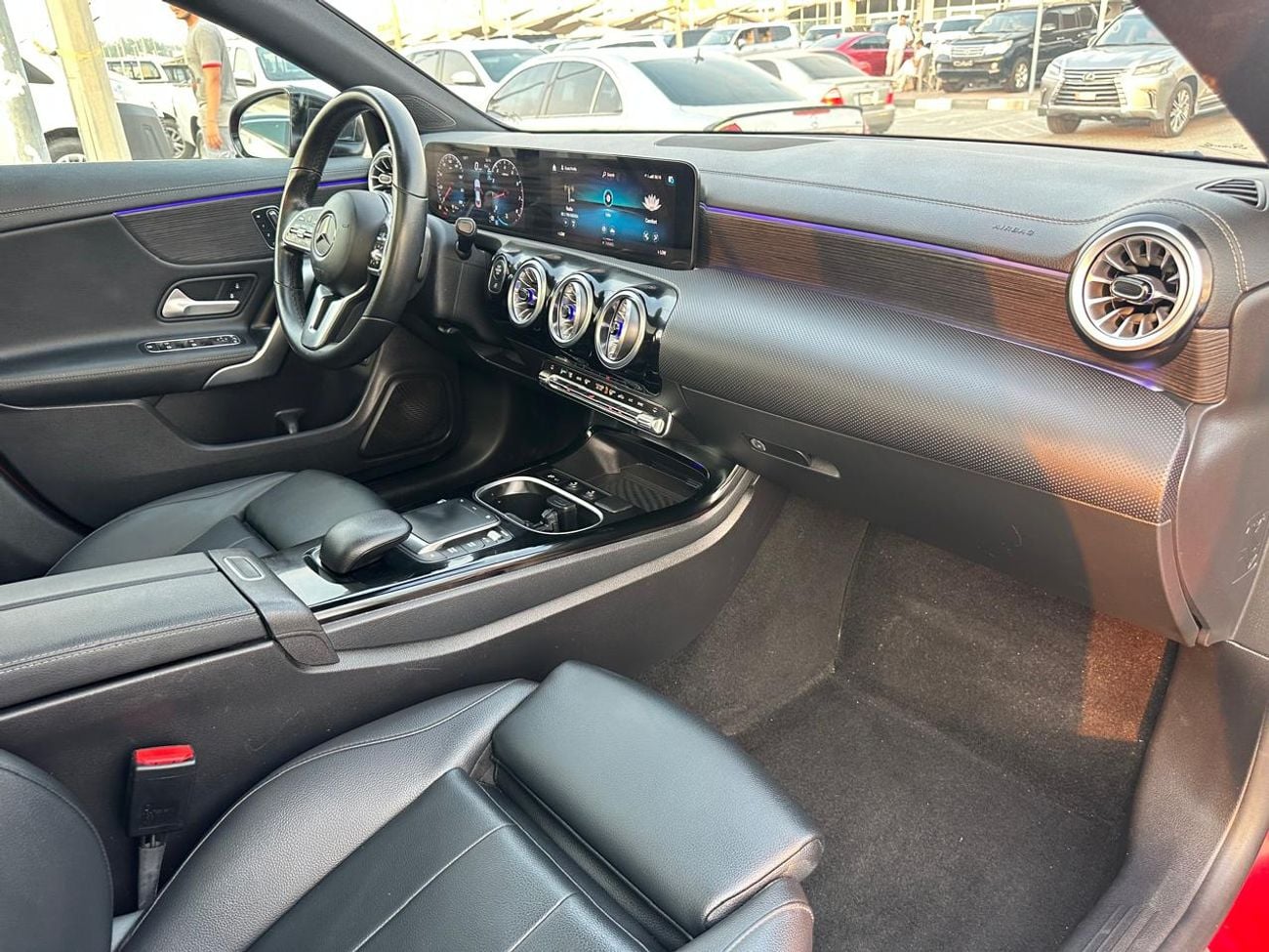 مرسيدس بنز CLA 250 PREMIUM