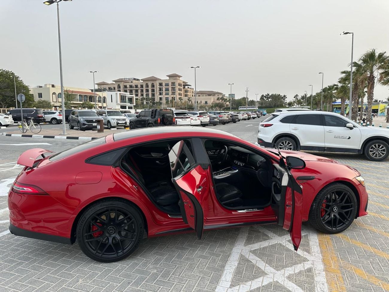 مرسيدس بنز ايه ام جي جي تي 53