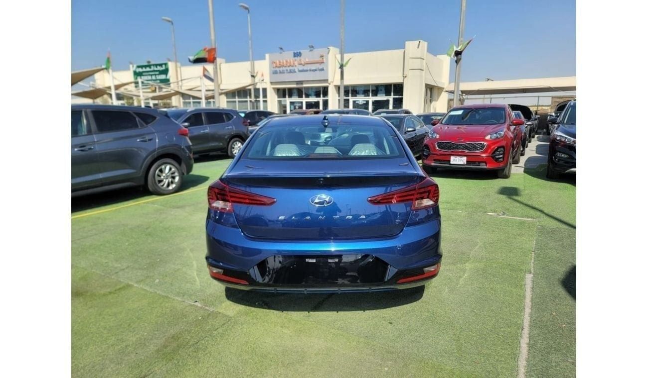 Hyundai Elantra GL 2.0L
