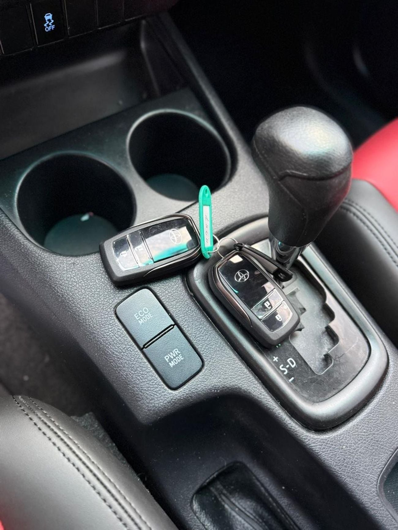 Toyota Hilux GLX 2.7L Double Cab Utility A/T