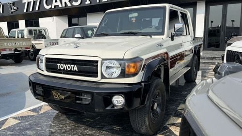 Toyota Land Cruiser Pick Up 4.0L Double Cab 2023Toyota Land Cruiser Pickup LC79 LX V6 Double Cab