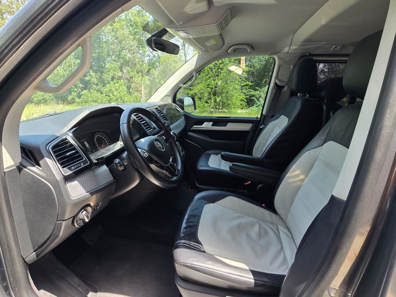 فولكس واجن ملتي فان Hihgline 2.0L