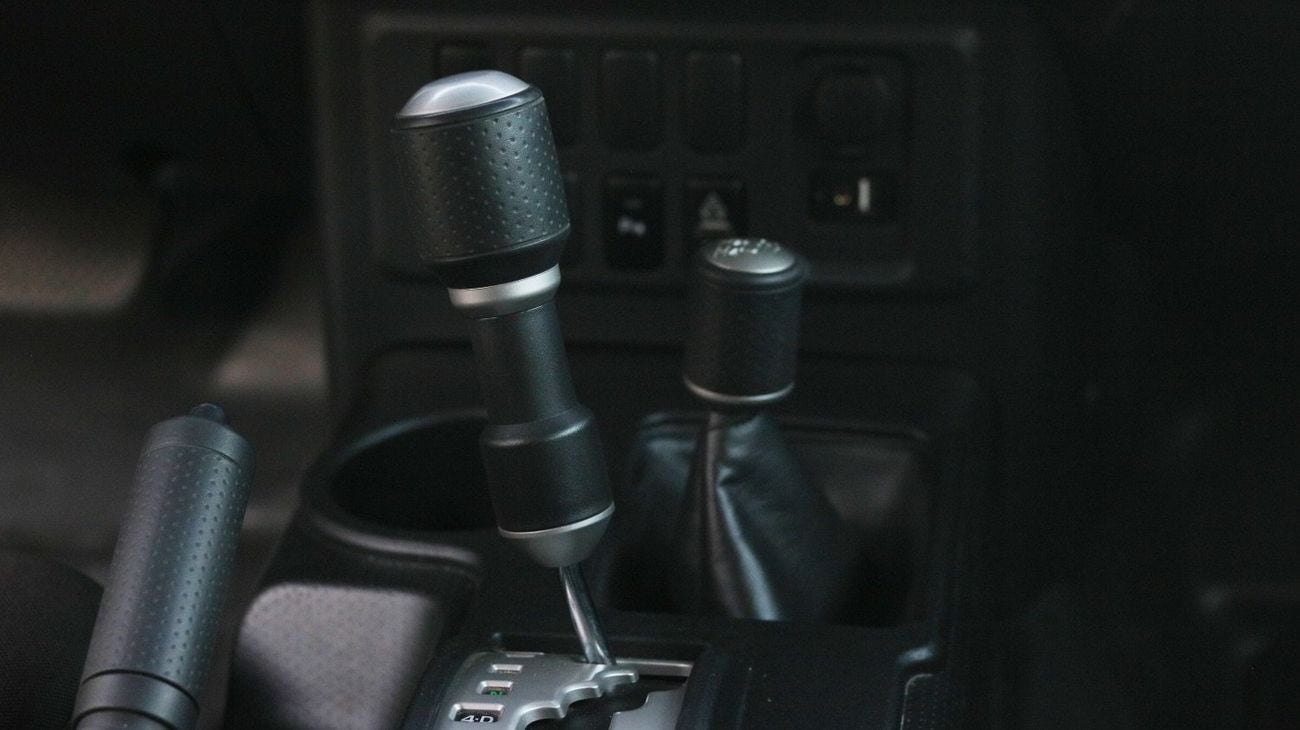 تويوتا إف جي كروزر 4.0L v6, 4X4 |  Agency Warranty | Complete Service History | Zero Downpayment Support