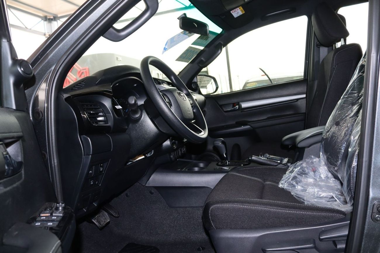 Toyota Hilux 2025 TOYOTA HILUX ADVENTURE 4.0 V6 **EXPORT ONLY**التصدير فقط خارج الخليج***