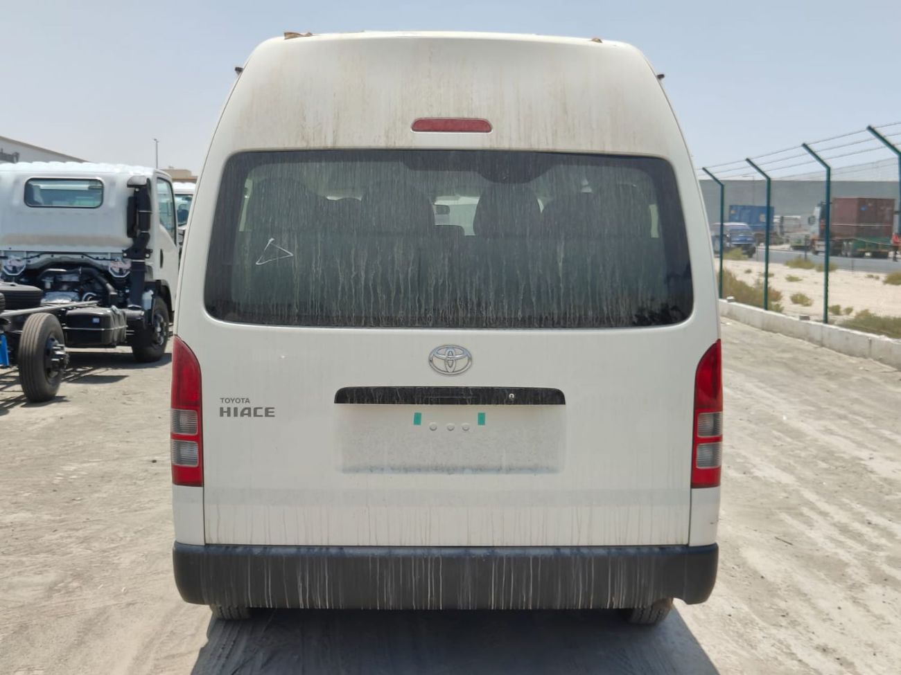 Toyota Hiace 2025 Toyota Hiace (Old-Shape) High-Roof 16-Seater Passenger Van 2.7L 4-Cyl Petrol M/T RWD For Africa