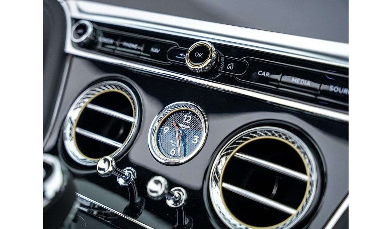 بنتلي كونتيننتال GTC 6.0L 6.0 W12 GTC Speed Convertible RIGHT HAND DRIVE