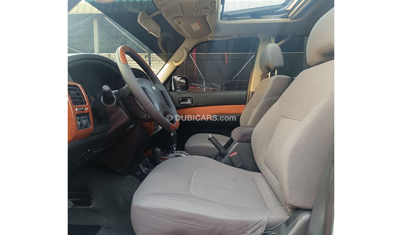 Nissan Patrol Safari