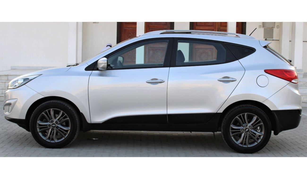 Hyundai Tucson Hyundai Tucson 2014 GCC in excellent condition, full option, without accidents, very clean from insi