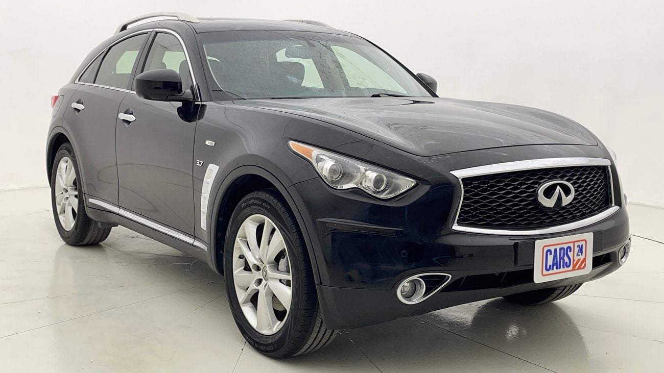 إنفينيتي QX70 LUXURY 3.7 | بدون دفعة مقدمة | اختبار القيادة في المنزل