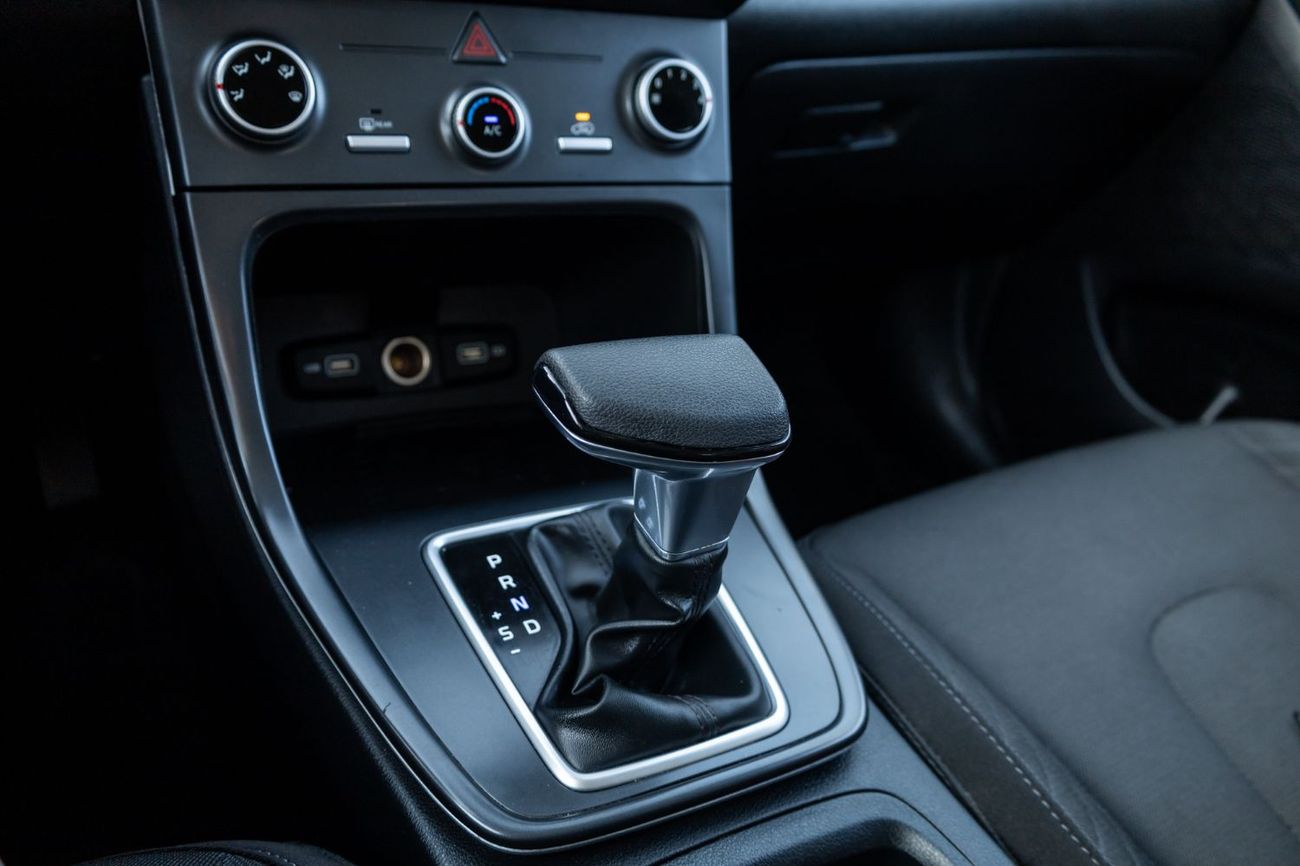 هيونداي كريتا Base 1.6L