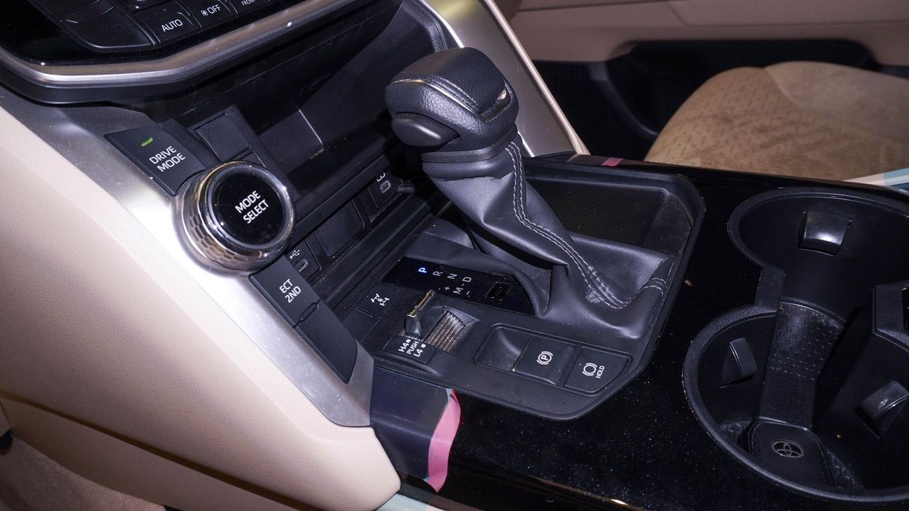 Toyota Land Cruiser GXR TWIN TURBO