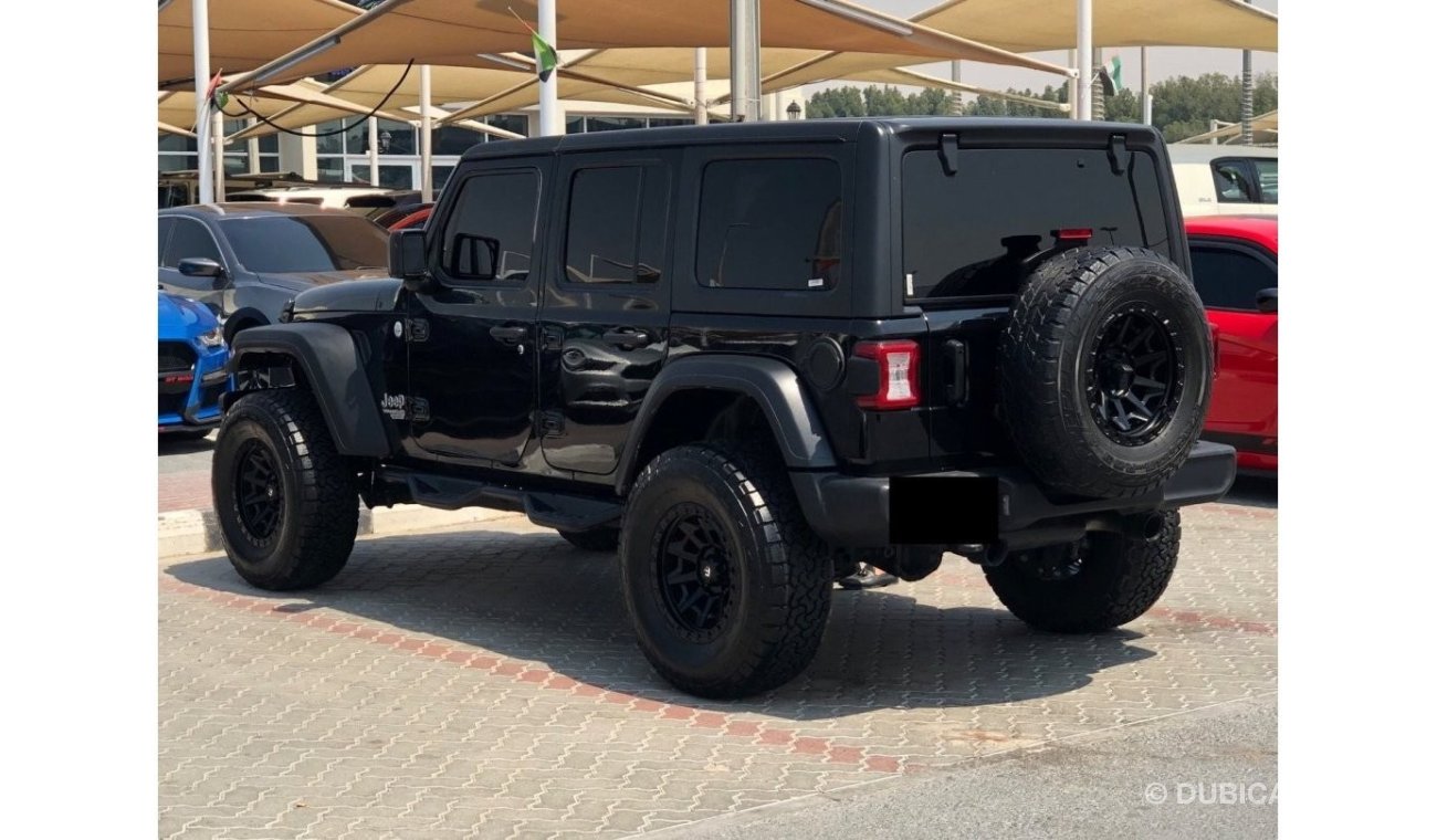 Jeep Wrangler Sport 4 cylinder 2.0L very clean car