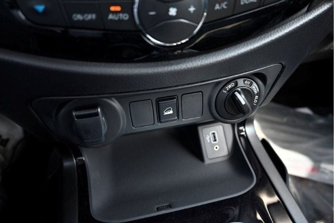 Nissan Navara Pro4x 2.5LDiesel 4wd Automatic Transmission