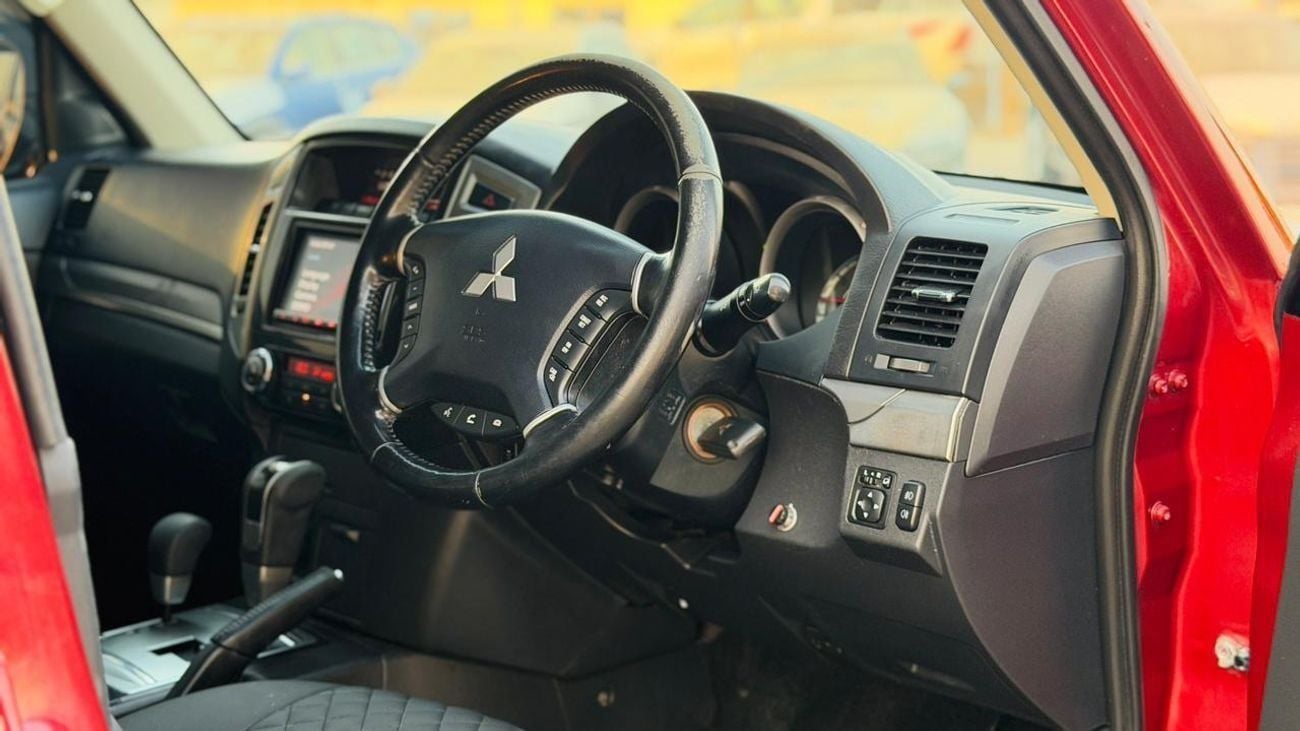 Mitsubishi Pajero 2017 | RHD | 3.2L DIESEL ENGINE | AUTOMATIC TRANSMISSION | RHINO ROOF RACK | 4WD