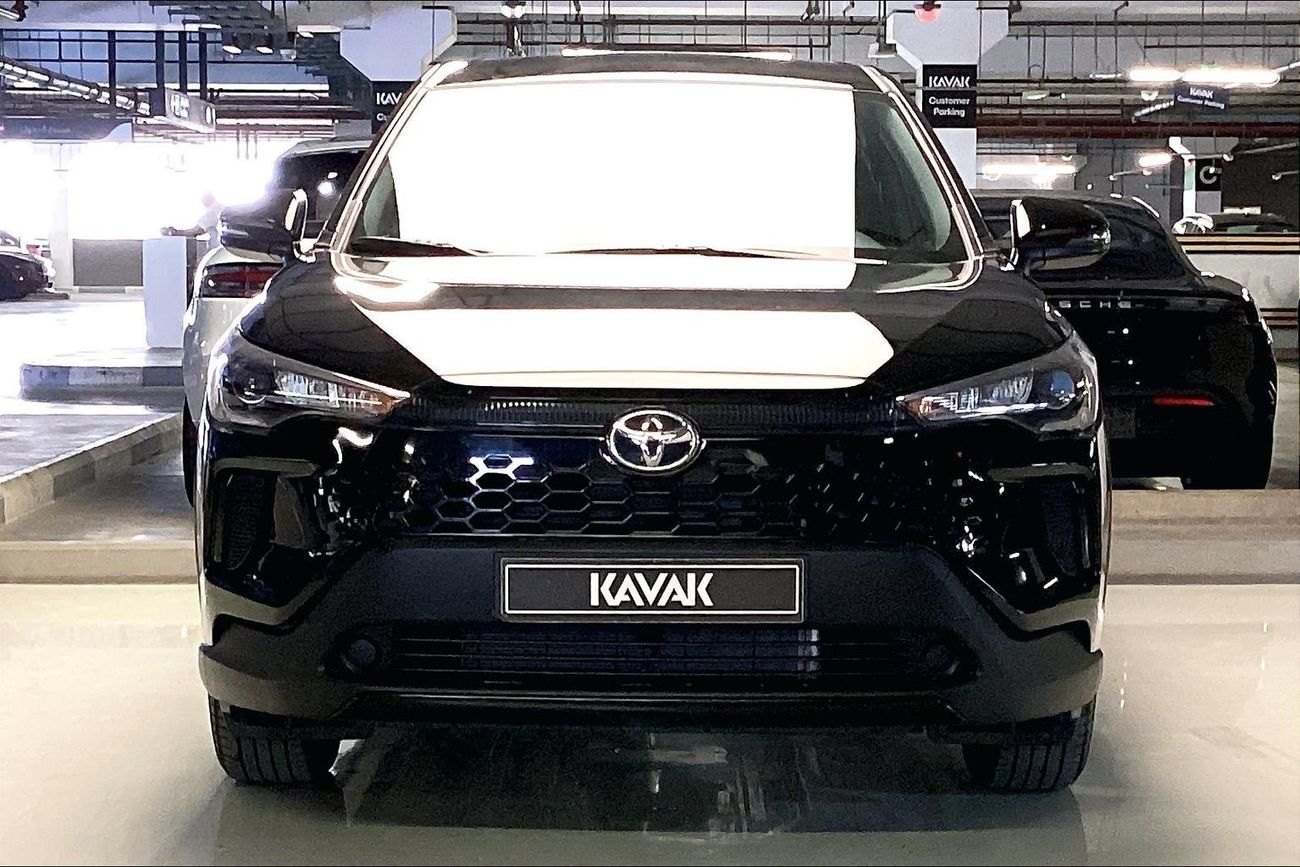 تويوتا كورولا كروس XL | National Day | Start 2026 with the ideal drive | شامل الضمان | 0 ﺪﻔﻋﺓ ﺃﻮﻟﻯ