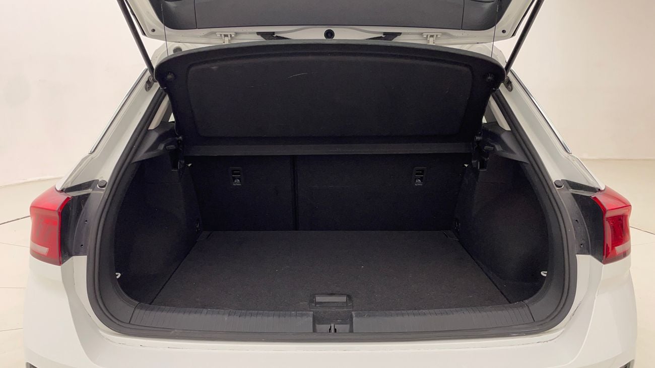 فولكس واجن T ROC TREND 1.4 | بدون دفعة مقدمة | اختبار القيادة في المنزل