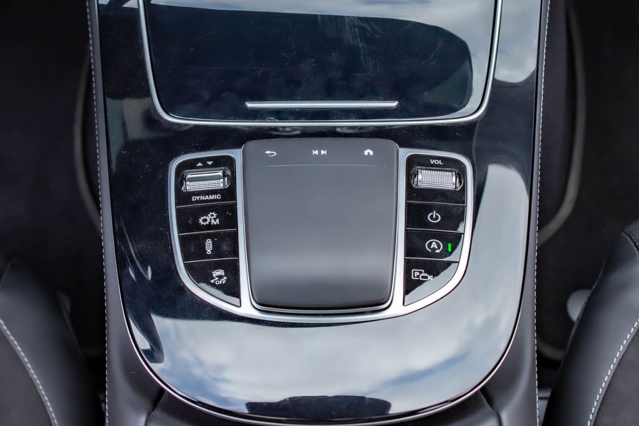 مرسيدس بنز CLS 53 AMG Mercedes ClS 53 AMG Model-2022 13.000Km only Like New 3.0L Turbo Charger 6Cylinder -429Hourse Power