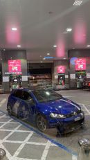 Volkswagen Golf R VOLKSWAGEN GOLF R 2016 GCC FULL OPTION PERFECT CONDITION