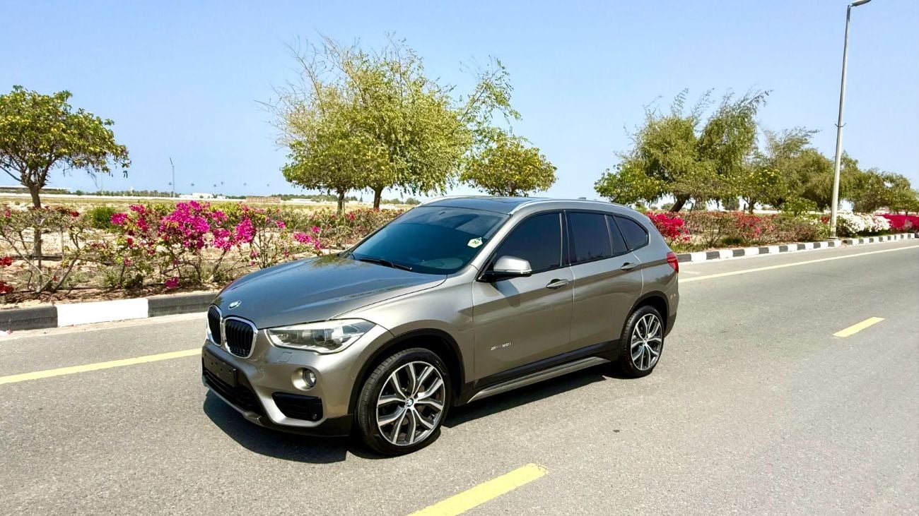 بي أم دبليو X1 sDrive 20i Sport Line 2.0L