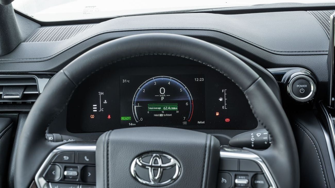 تويوتا لاند كروزر TOYOTA LANDCRUISER 3.5 GXR MID HEV- 2026YM