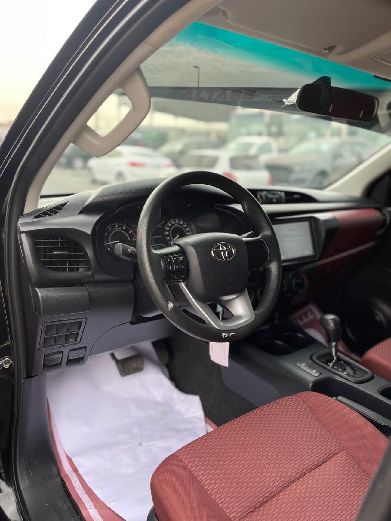 Toyota Hilux Toyota Hilux Pickup ,Left Hand Drive 2022 ,2.7 Liter Only For Export Available