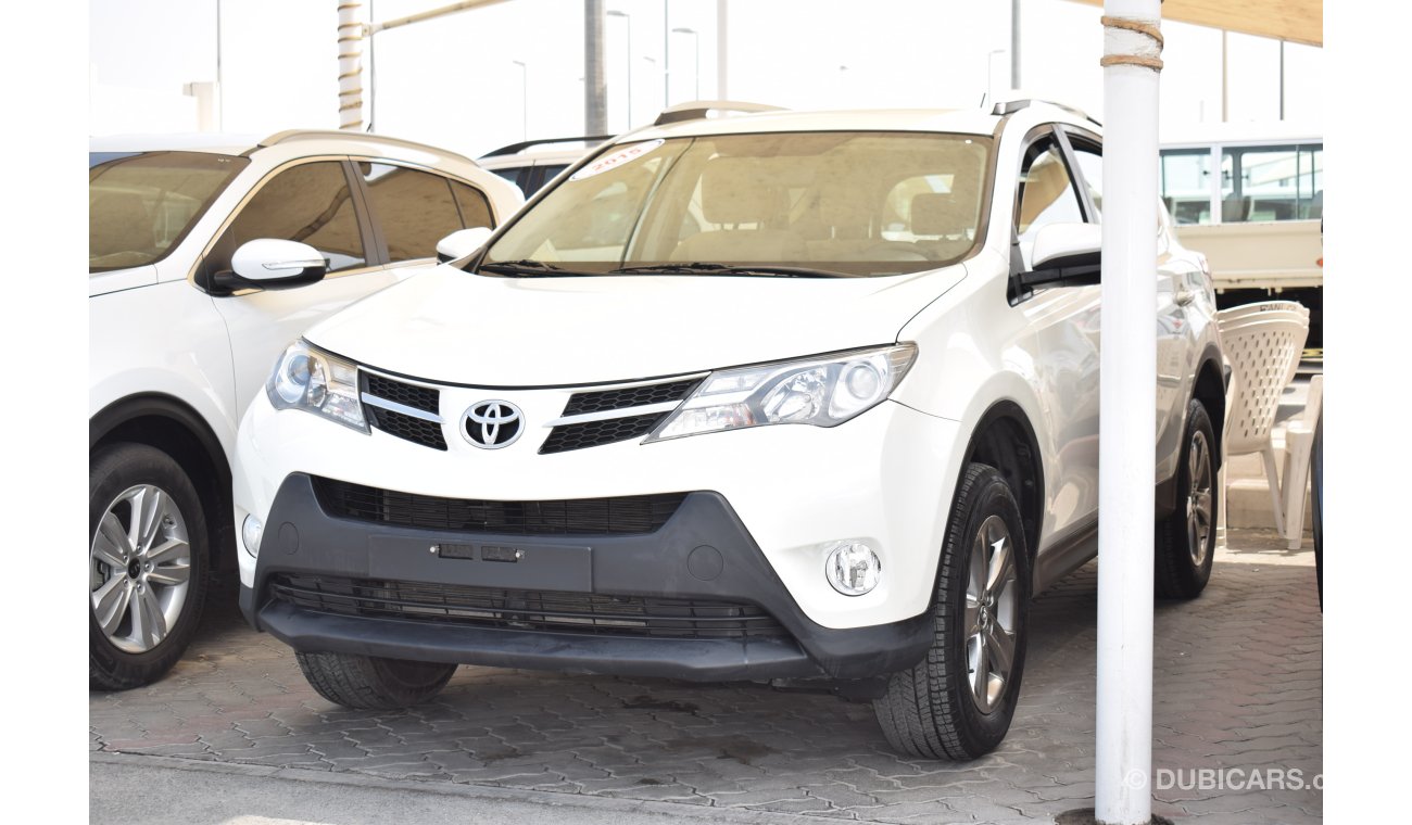 Toyota RAV4 2015 GCC No Accident No Paint A perfect Condition