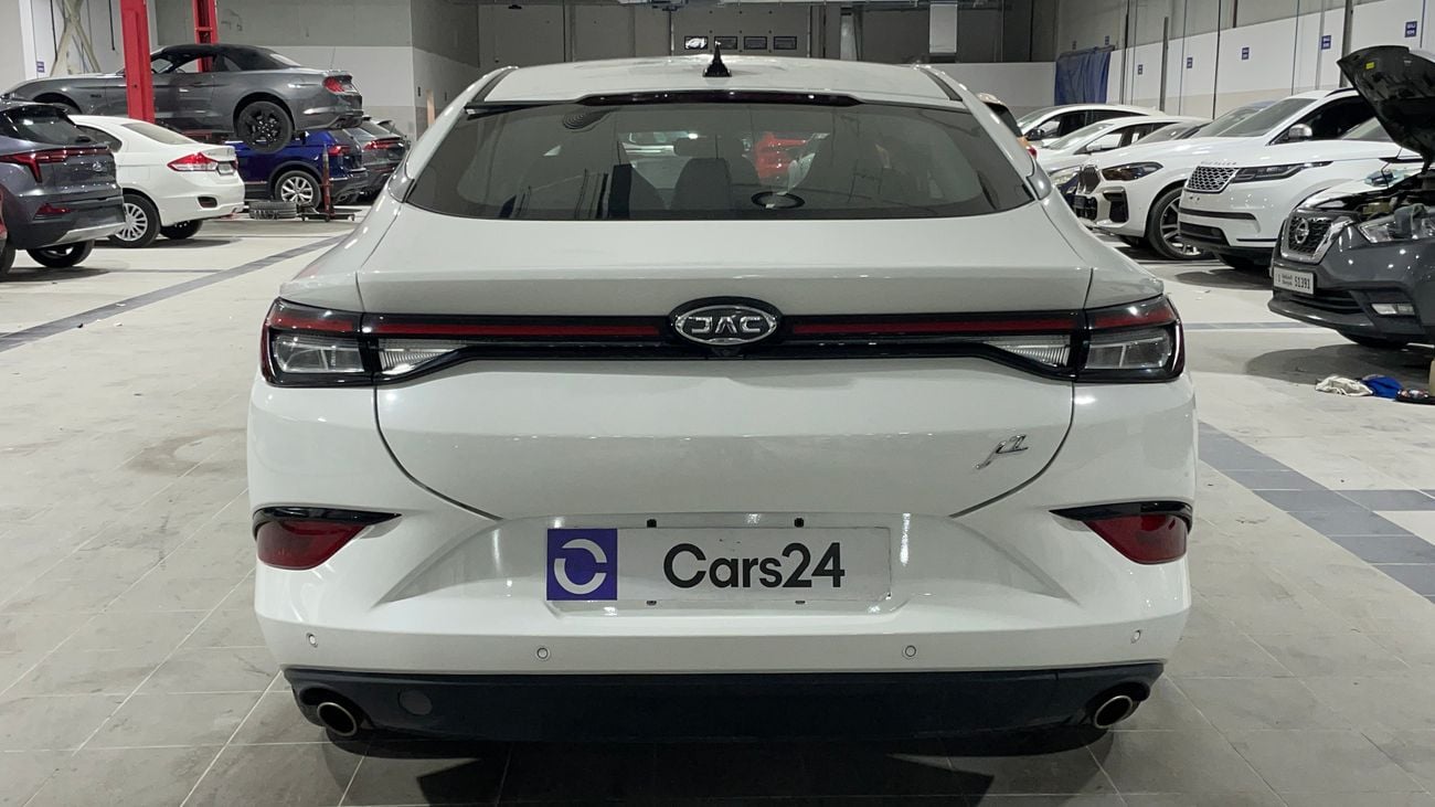 JAC J7 2023 INTELLIGENT | AED 528/Month | 0 DP | 30 Day Return | Warranty | Service History