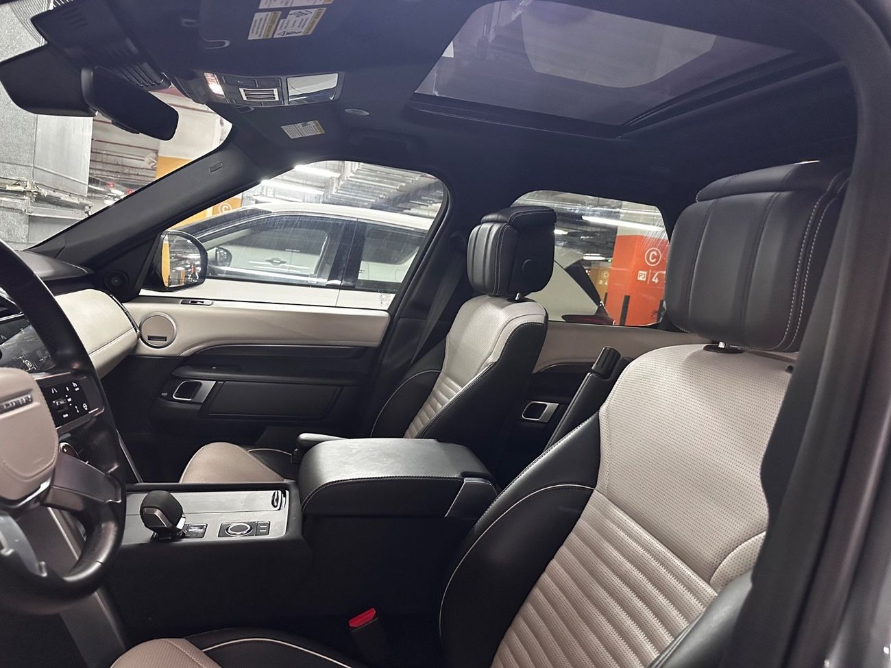 Land Rover Discovery Metropolitan Edition P360 3.0L