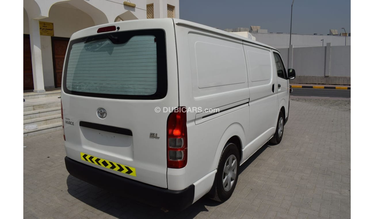 Toyota Hiace GL - Standard Roof Toyota Hiace Chiller Van, Model:2017. Excellent condition