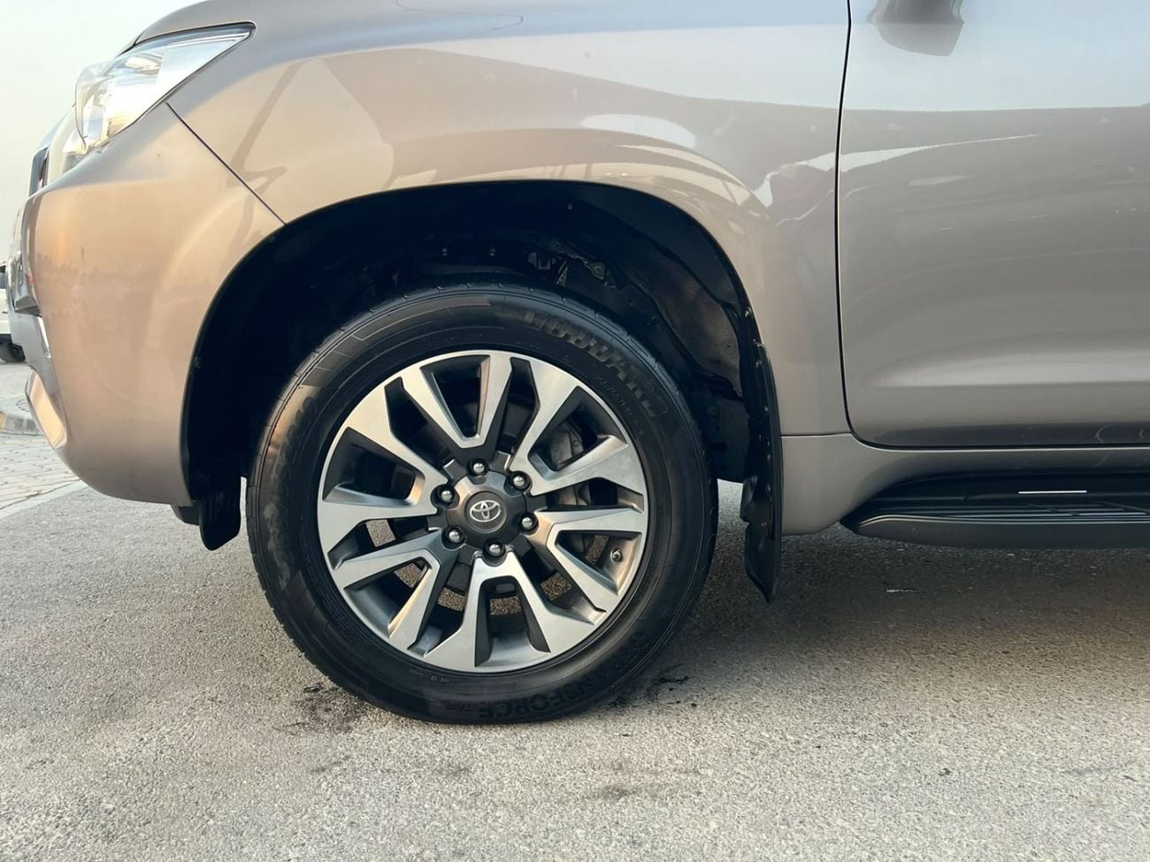 Toyota Prado GXR 2022.ENGINE 4.0L/V6.