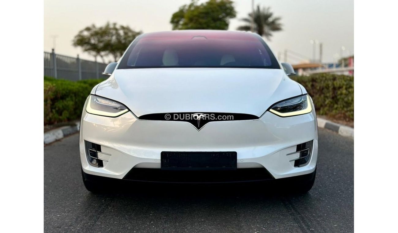 Tesla Model X 90D original paint, clean car, GCC