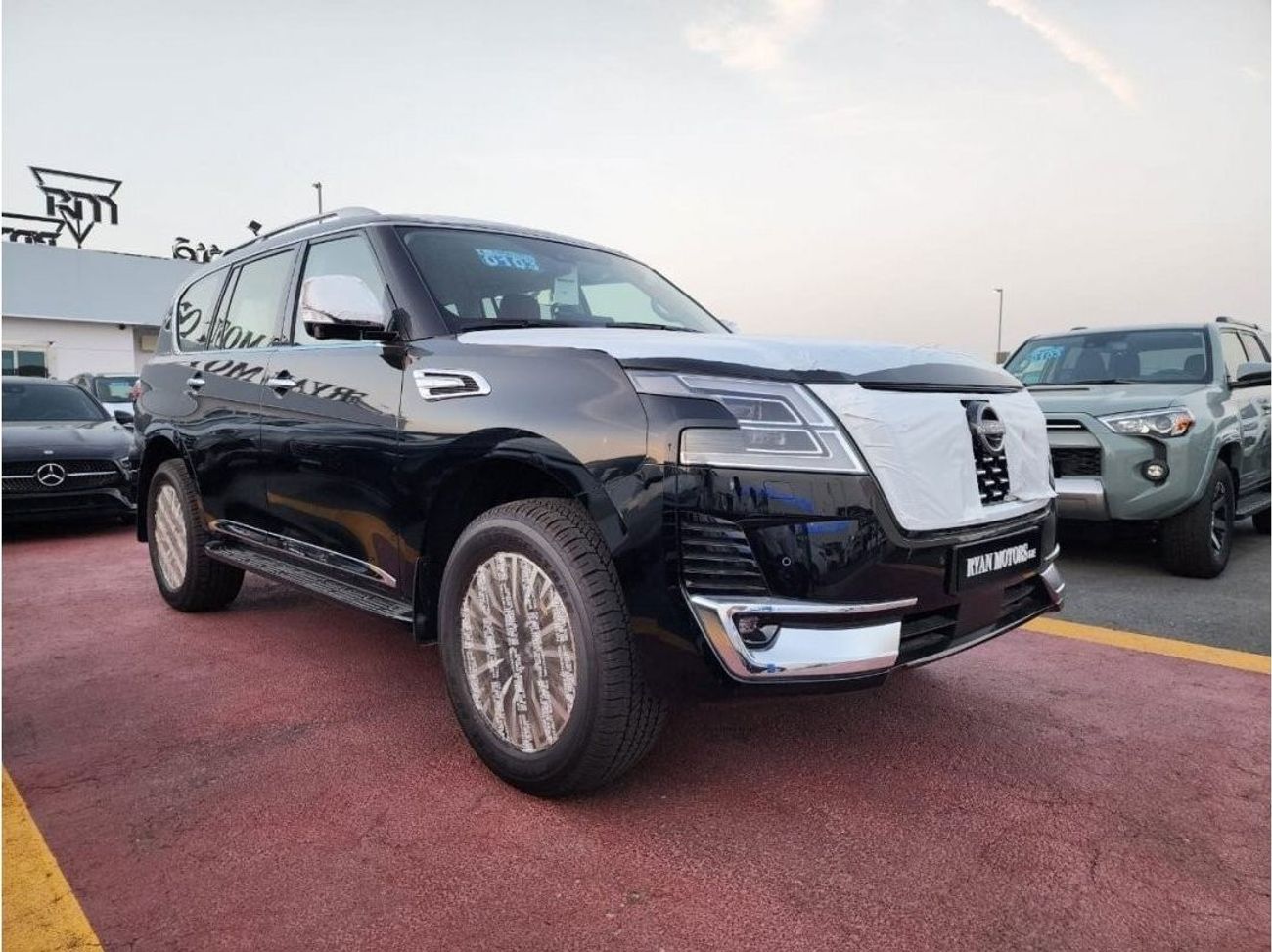 نيسان باترول نيسان باترول بلاتينيوم 4.0 لتر بنزين ، دفع رباعي ، V6 ، دفع رباعي ، 5 أبواب ، 360 كاميرا ، رادار ، م