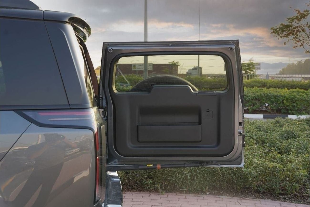 روكس 01 2025 ROX 01 VIP  Hybrid SUV 6Seaters with 2 keys AWD 0Km