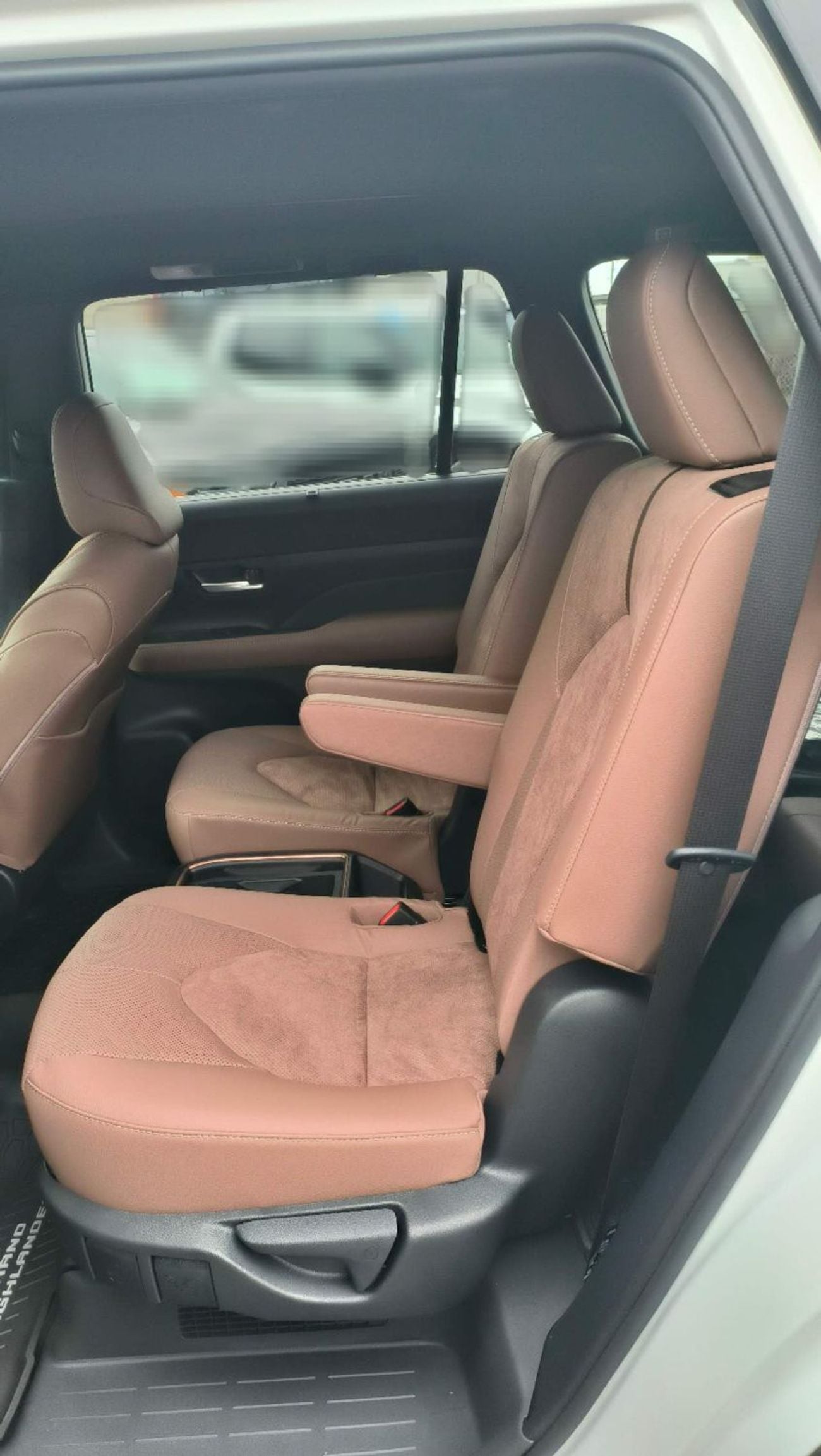 Toyota Grand Highlander Platinum Hybrid Max