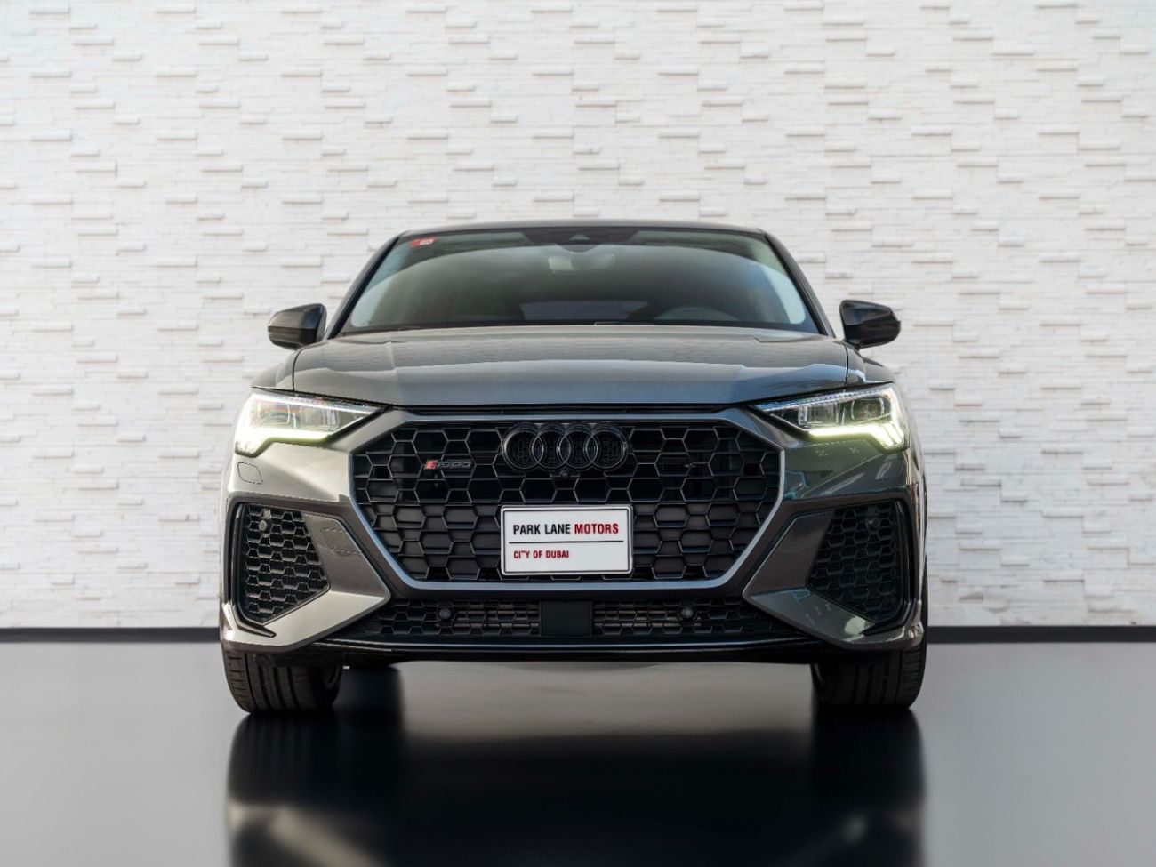 أودي RSQ3 Std TFSI quattro 2.5L
