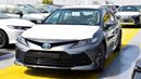 Toyota Camry LE Hybrid 2.5 L
